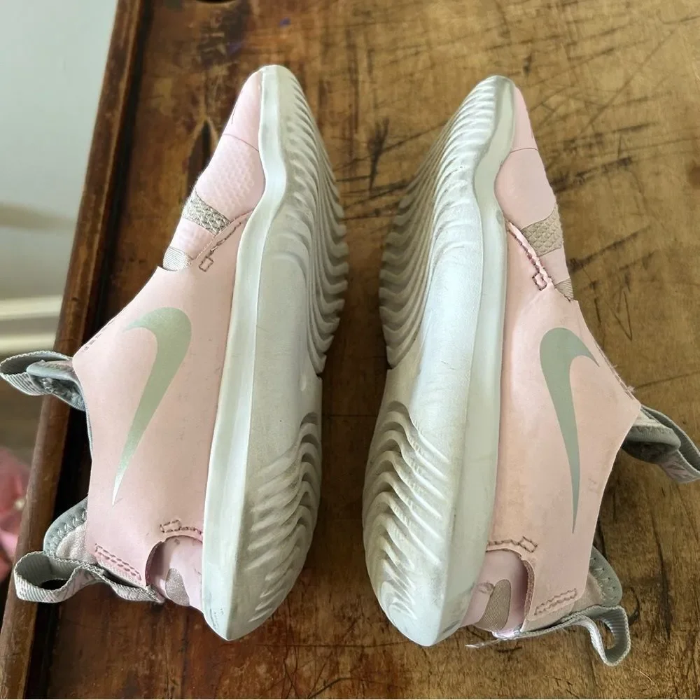 Nike flex runner shoes, girls 12.5C, pink & white, see pix for blemishes